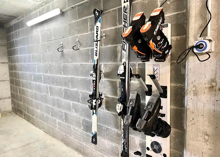 Hellochalet- Maison Skis Aux Pieds - Ski-in With Boot Warmer And Garage アパート ブレウイル・チェルヴィナイア